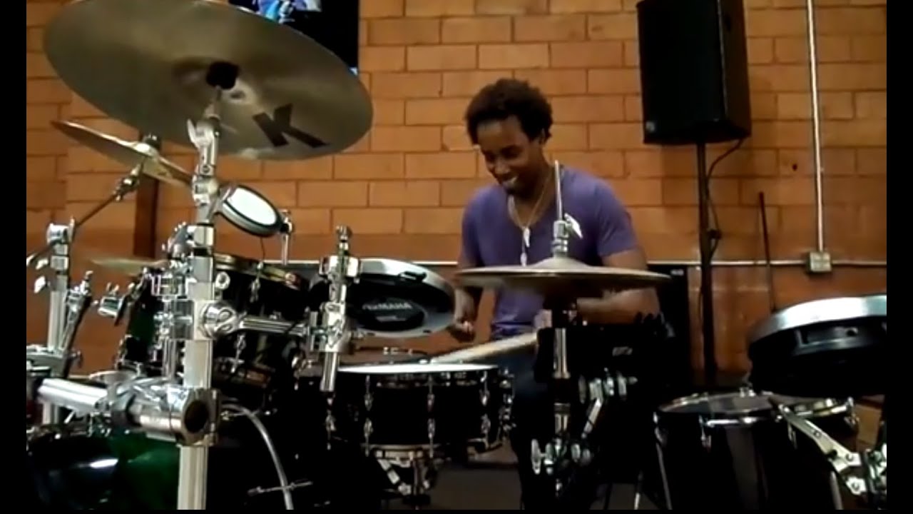 Oscar Seaton Drum Solo at Yamaha Artist Office YouTube