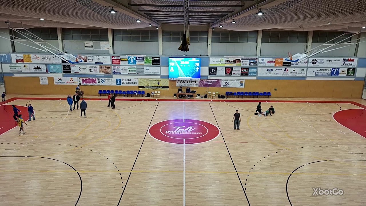 MARTINEZ & DE CASTRO BALONMAN TUI - CDEC LAVADORES VIGO B