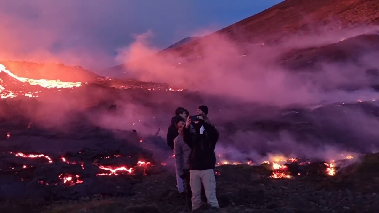 Huge lava flows in the Meradalur valley, August 4, 2022!🔥