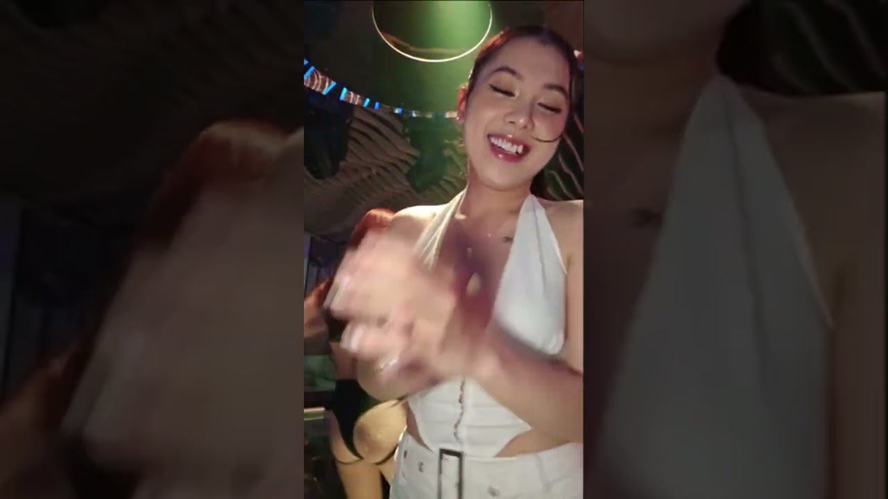 Cafe dj _ dancer 2025