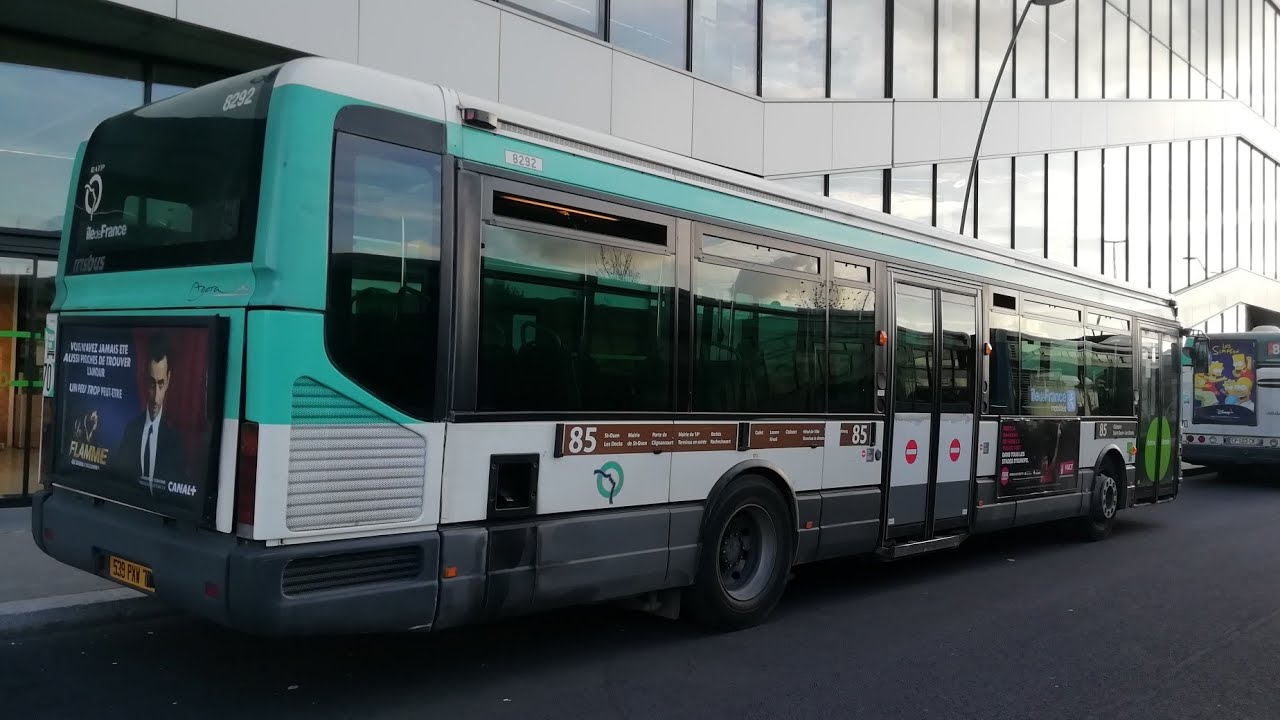 Archives 2014 Ligne 13 MF77 079 Basilique de Saint Denis Saint-Denis Porte de Paris