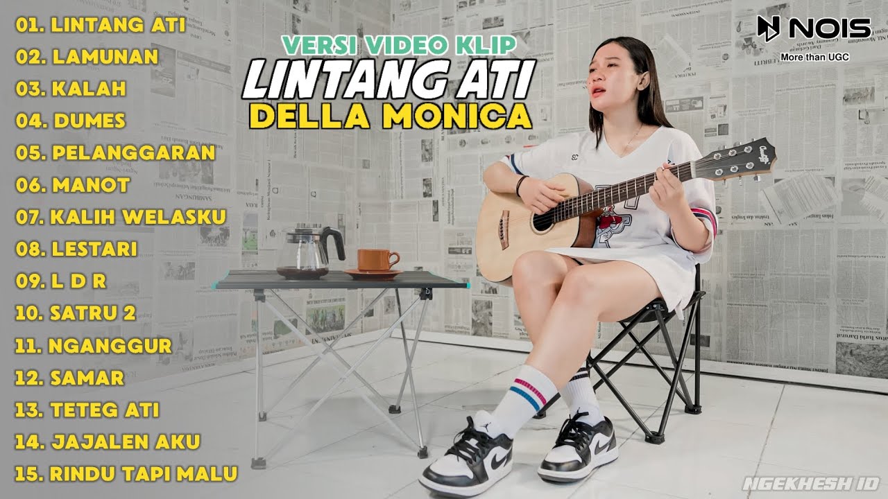 Della Monica Accoustic 