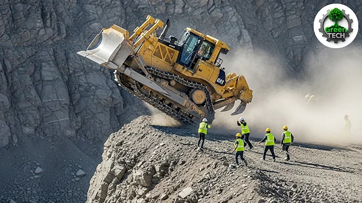 Jaw-Dropping Bulldozer Operator Skills So Crazy You’d Think They’re Fake! #5