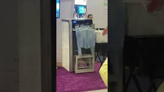FoldiMate - robotic laundry folding machine - CES 2018