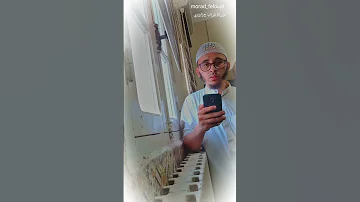 مازال سهم الأمس في القلب يندس Chorts 