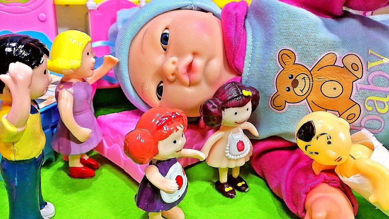 لولي جابت نونو 👶😂 - كرتون اطفال - عائلة عمر - جنه ورؤى - العاب عيال ...