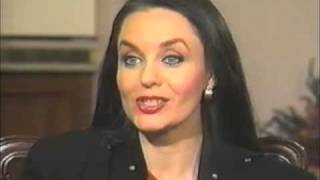 Crystal Gayle - Interview