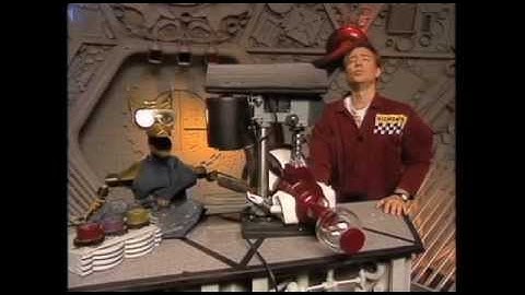 MST3K: The Girl in Lovers Lane - Robot Bellybuttons