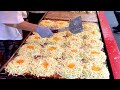その場でファンが出来るお好み焼き屋さん 2021 職人芸 Street Food Japan Okonomiyaki how to make okonomiyaki Hiroshima-style