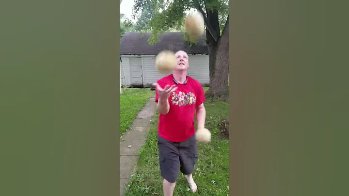 Cantaloupe juggling!