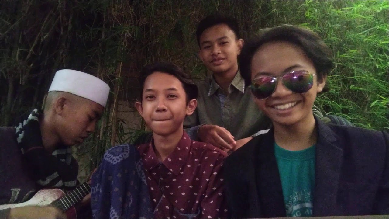 Punk rock jalanan(untukmu yang di sana) Cover santri YouTube Punk rock jalanan(untukmu yang di sana) Cover santri YouTube