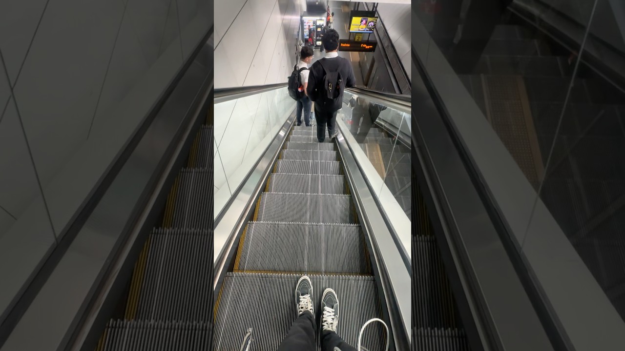 Brescia Italy | Anlev Escalator | Stazione F.S.