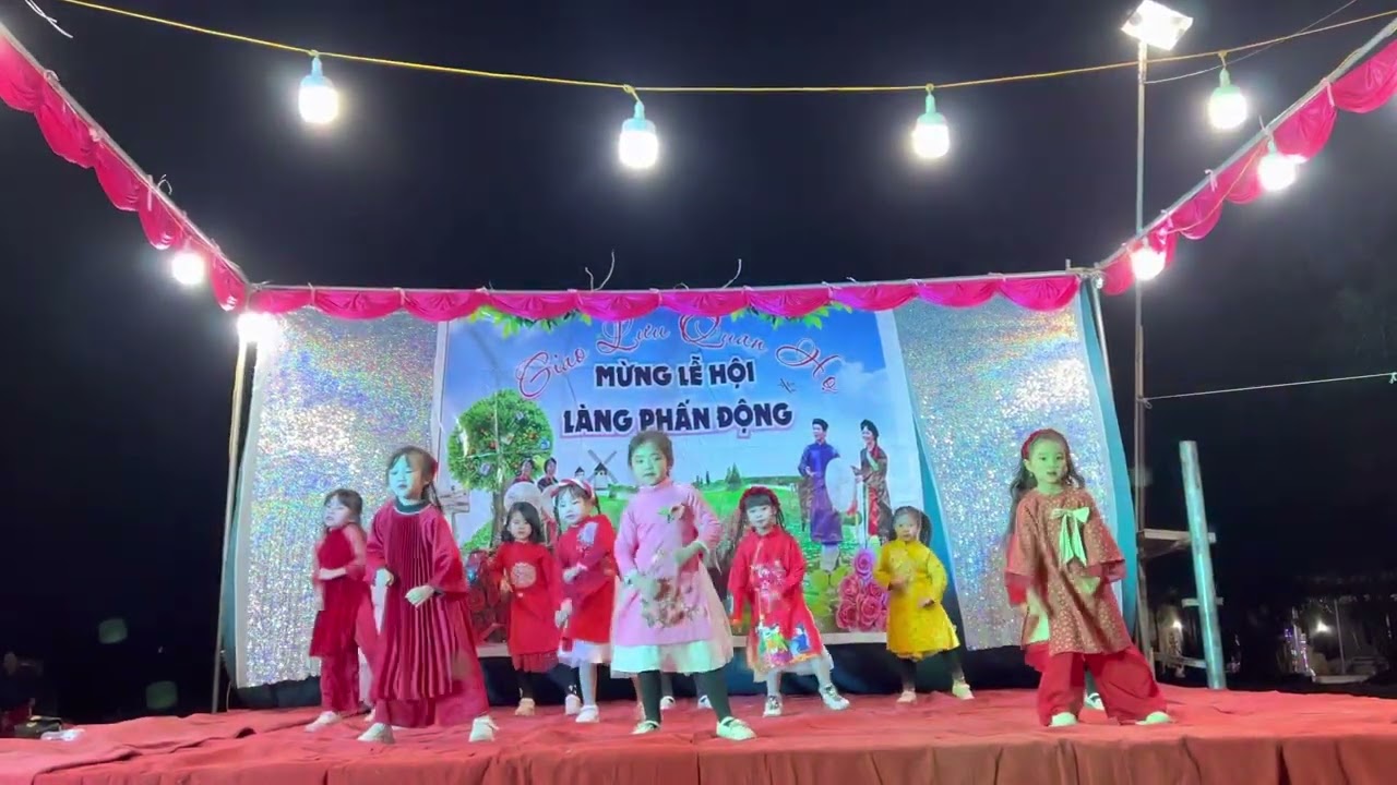 Dance đón xuân lớp munkis Phấn Động 2023