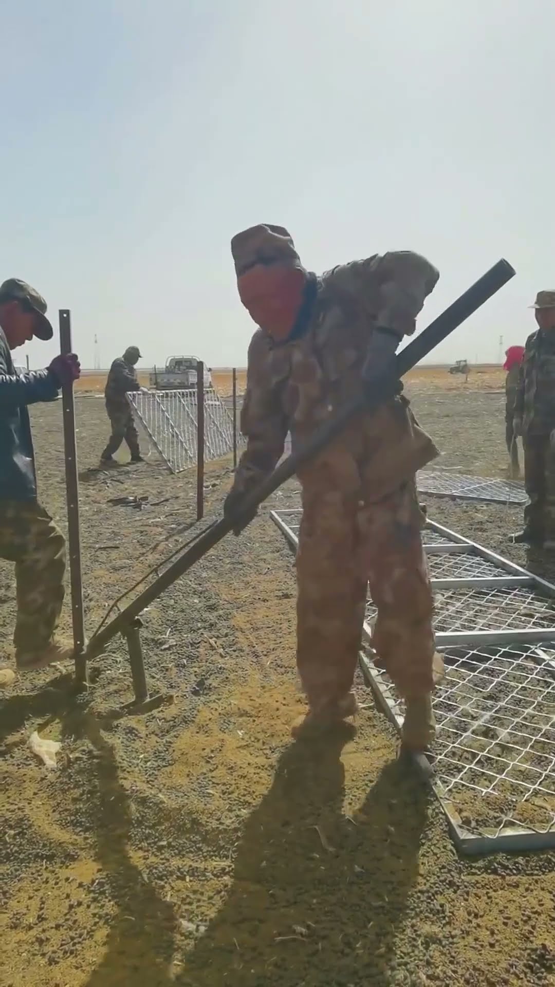 Iron lattice fence removal process- Good tools and machinery make work easy