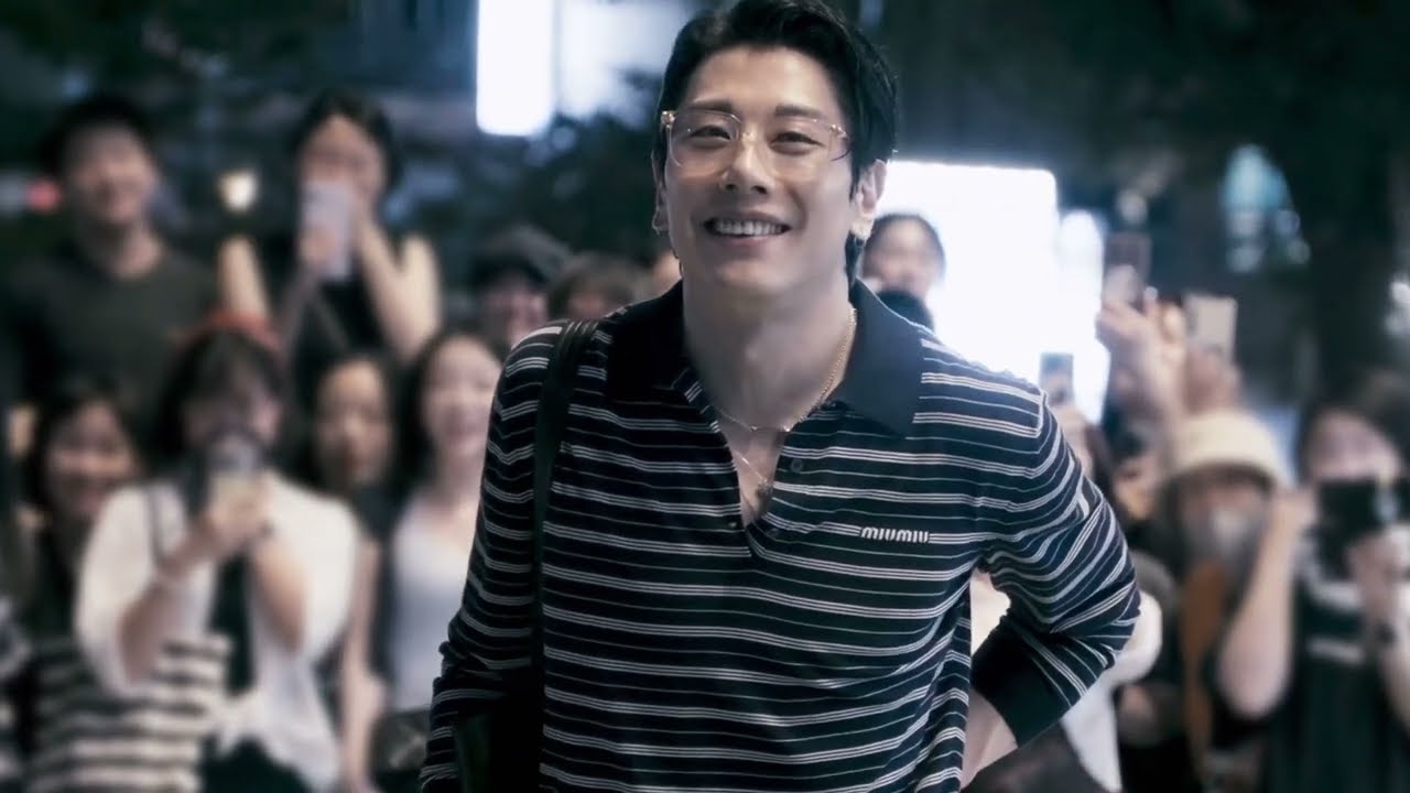 가면도 안경도 박효신 미모는 못 가린다며? 250731 팬텀 퇴근길