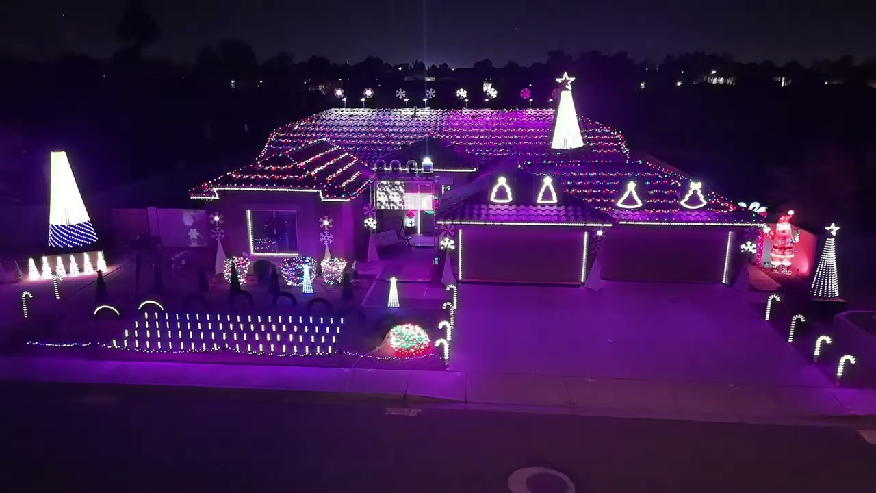 2025 Lights on Greenbriar - Christmas Dubstep