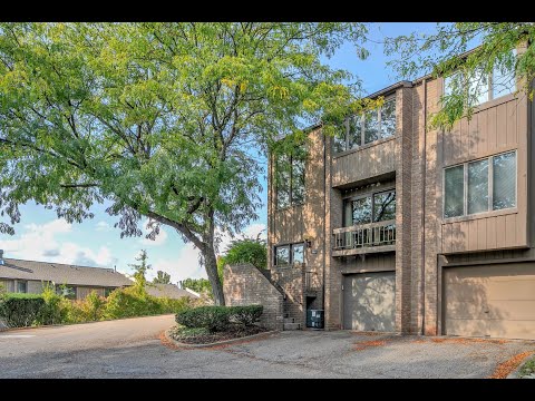 348 Elm Court, Pittsburgh, PA home video tour