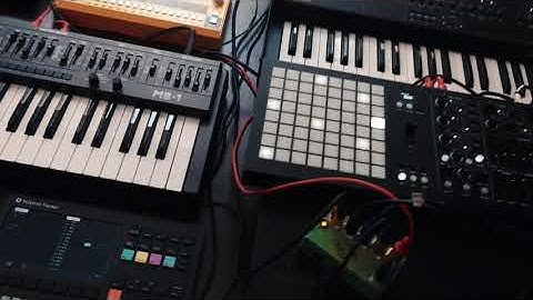 Polyend Tracker as a sequencer