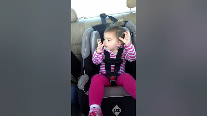 Baby loves country music