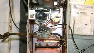 Starting Gas Furnace Carrier Weather Maker 8000 58WAV with Up-flow Induced Combustion