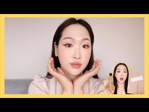 💛What&amp;#39;s In <strong>My</strong> Bag Makeup (<strong>Collab</strong> Announcement!)