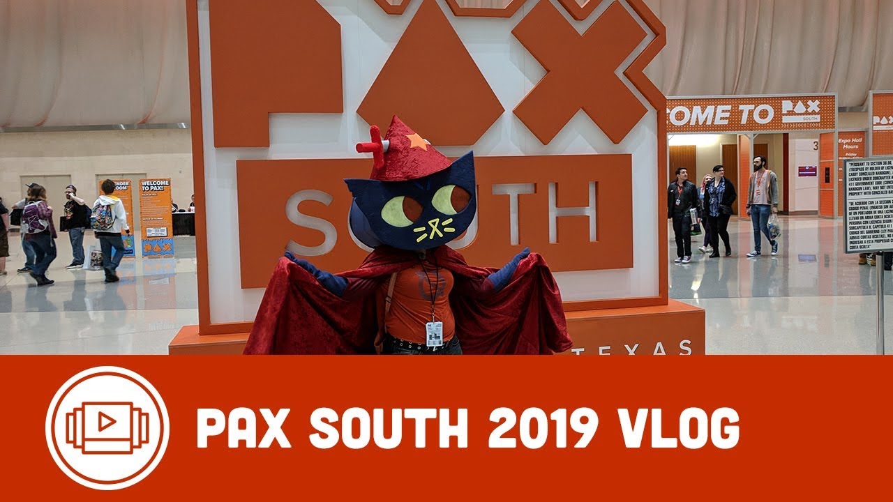 VIDYA GAMES | PAX South 2019 Vlog | Ashweez Cosplay