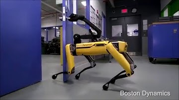 Boston Dynamics Dog learned how to open doors