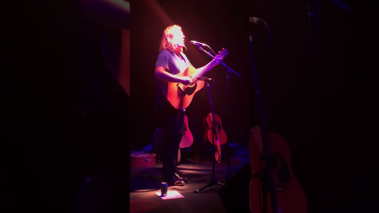 Ty Segall – Orange Color Queen (Live Clip trios @ The Fine Line Music Cafe) #livemusic #minneapolis Ty Segall – Orange Color Queen (Live Clip trios @ The Fine Line Music Cafe) #livemusic #minneapolis