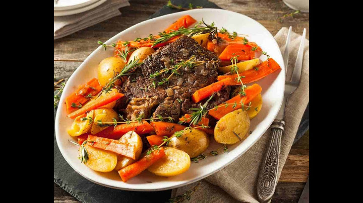 Crock pot recipe for chuck roast with potatoes and carrots