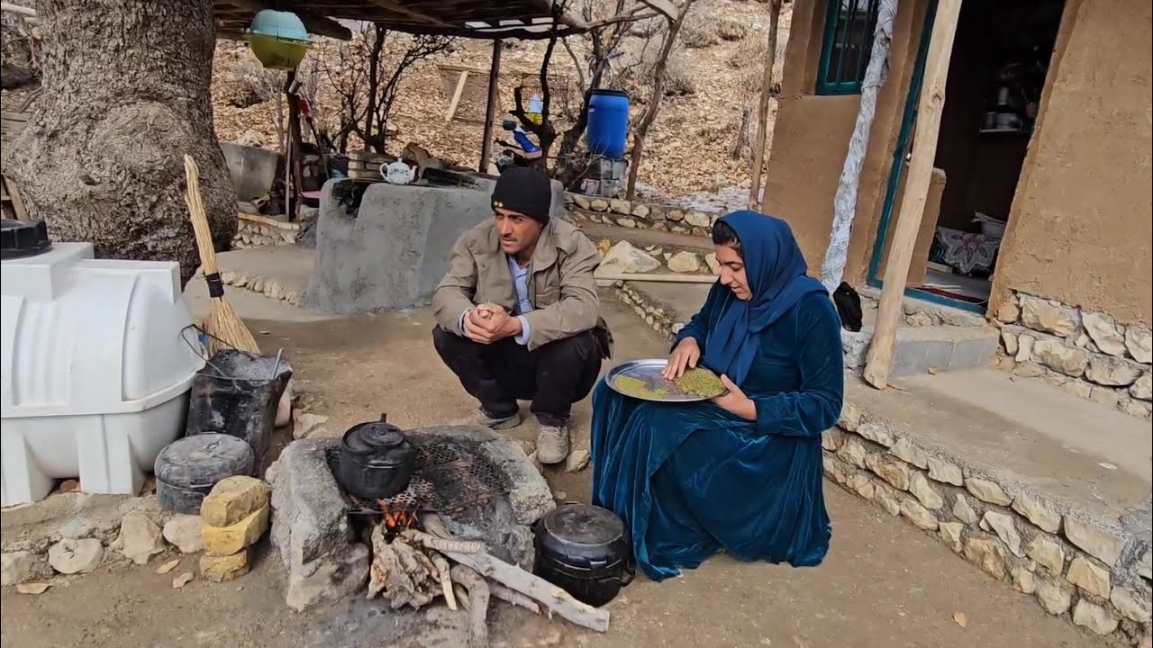 The resistance of a nomadic couple against mountain frosts