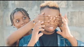 Clamvevo Kapata Mshangazi Mshangazi Ana Jinsia Mbili Vevo Akimbia Uchi Ona Hapa