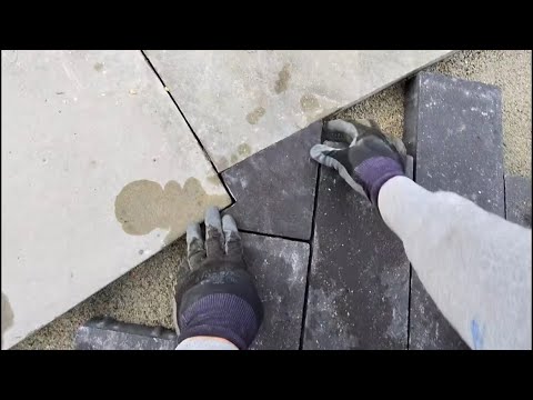 Super Easy String Line Trick  #hardscaping #pavers #construction 