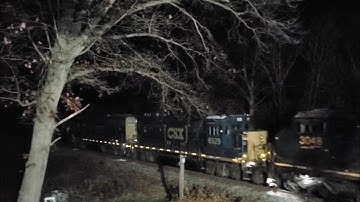 CSX mixed freight with pair of GP40-2 climbing Pars ridge on the B&O old mainline 11/13/25