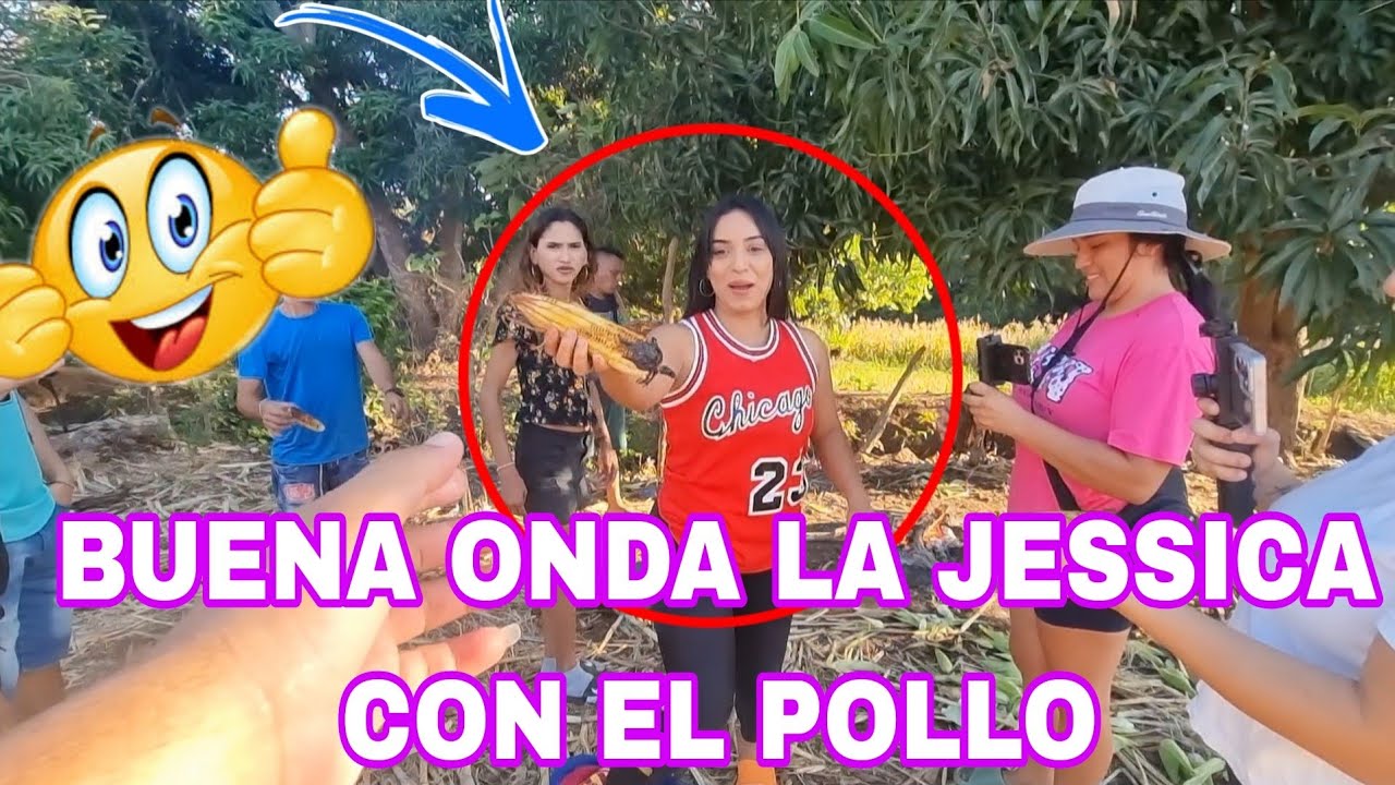 BUENA ONDA JESSICA🤗 CON EL POLLO, LE REGALA UN ELOTE. ASADO.👌