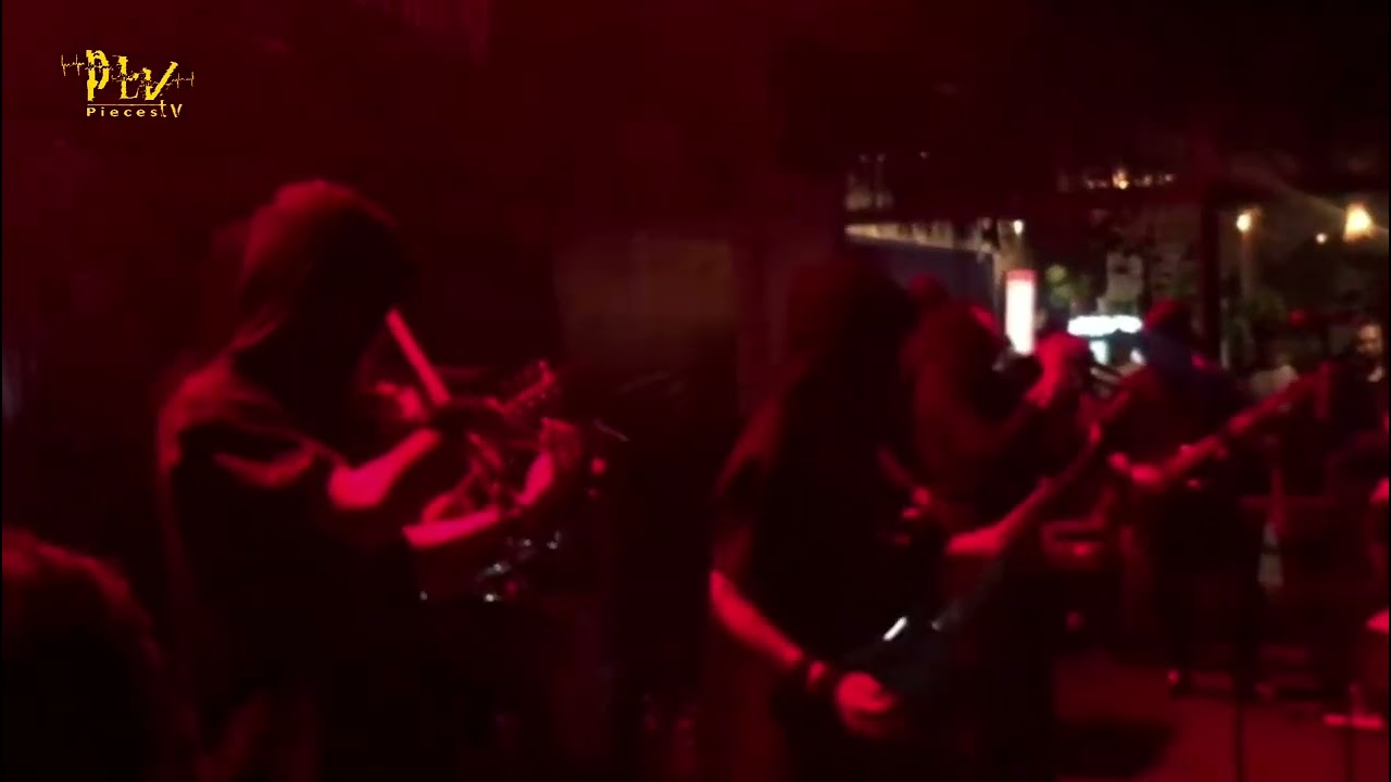 RESTLESS ( Andalusia ) Live with lyrics