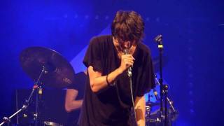 The horrors &quot;Scarlet fields&quot; - Live Saint Malo 2010.02.19 HD