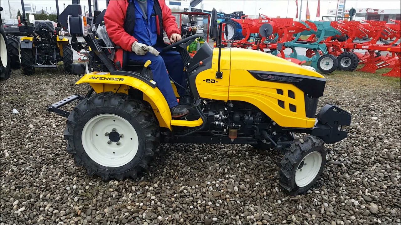 Tractor Avenger 20,  4x4, 20 CP, Montaj plug
