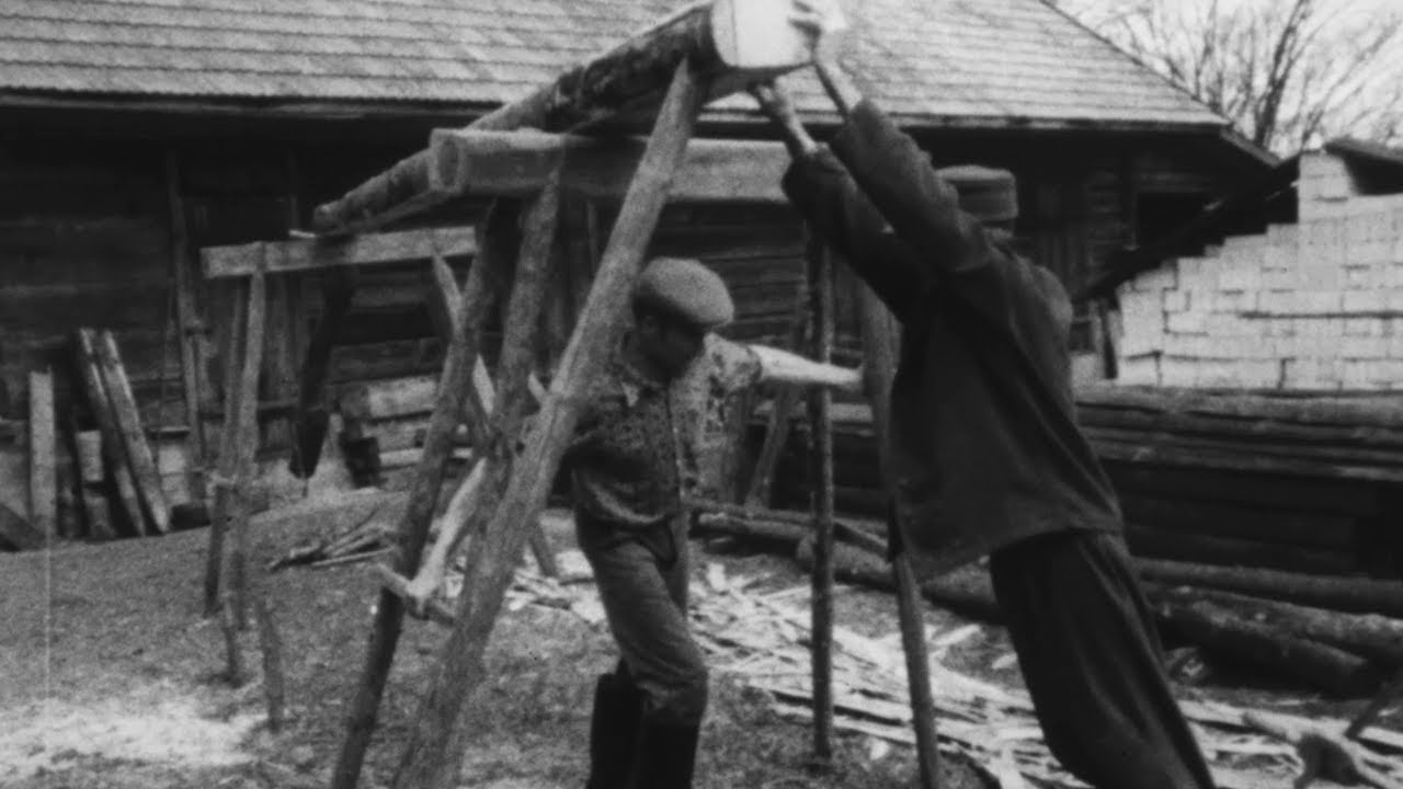 Tracze - udźwiękowiony film archiwalny