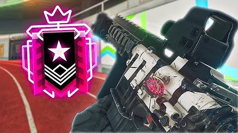 THE BEST SLOW SENS *CONTROLLER* CHAMPION + ZERO RECOIL SETTINGS AND SENSITIVITY- RAINBOW SIX SIEGE 