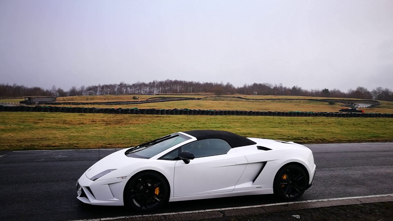 Three Sisters Race Track Driving Experience