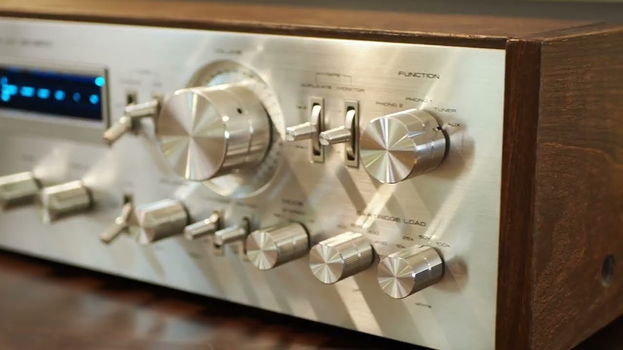 Pioneer SA 8800 - YouTube