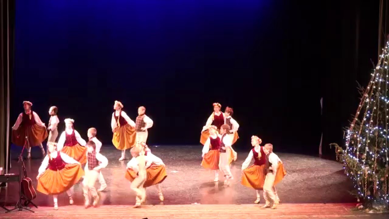 00002 TAUTAS DEJU KONCERTS "KAS TUR SKAN?" KN ZIEMEĻBLĀZMA 22.12.2015