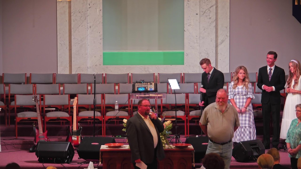 Sunday Evening w/ The Rogers Family & Wyatt Austin