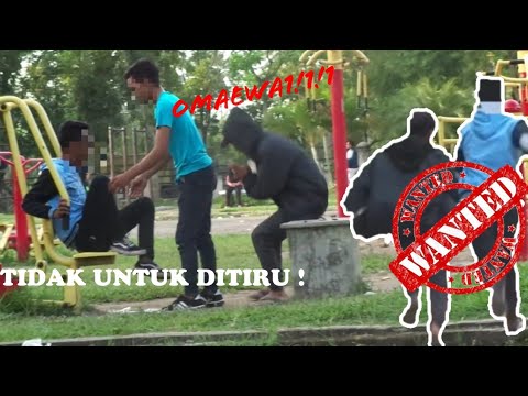 tusbol-orang-gak-dikenal-|-ekstrim-prank-|-prank-indonesia