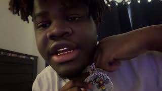 ASMR rambling (chain tapping & mouth sounds)