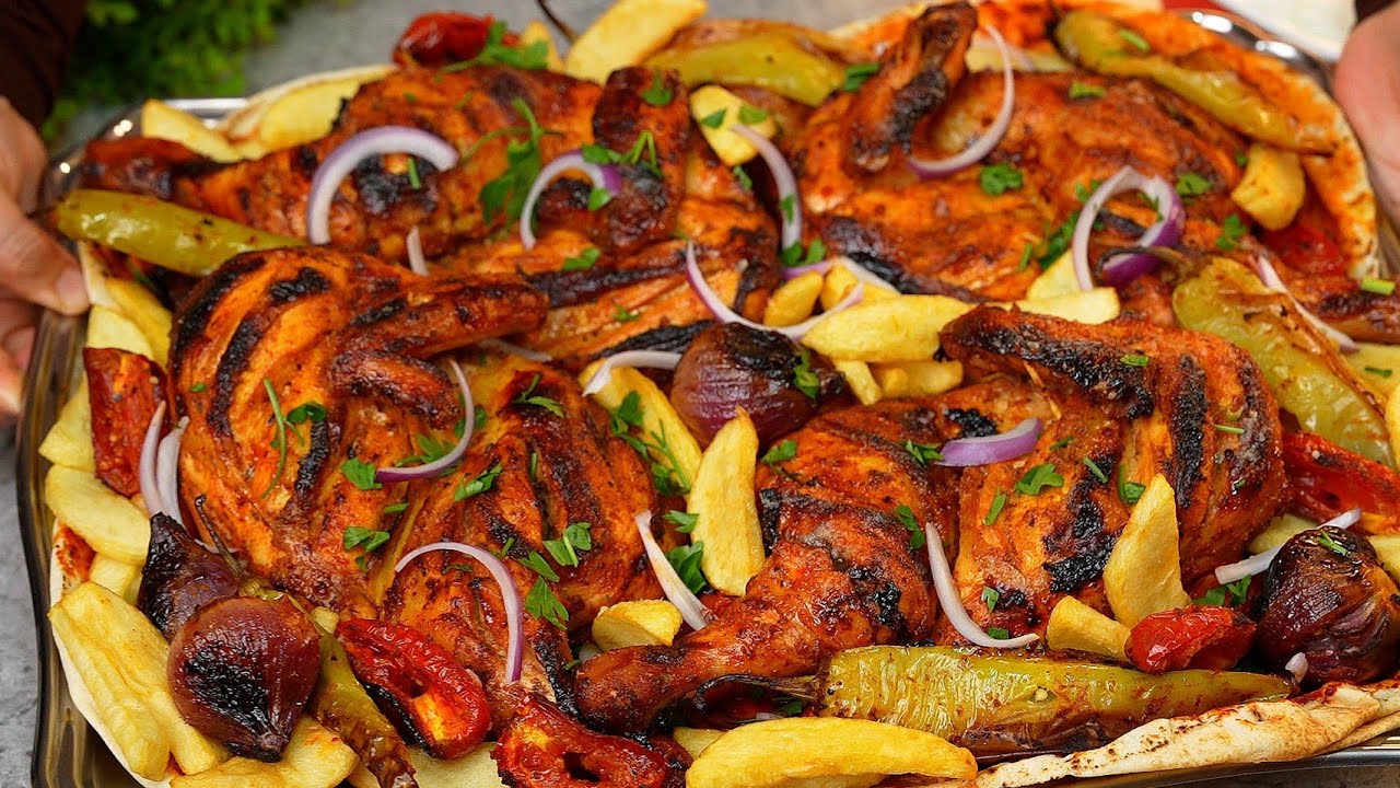 دجاج مشوي كأنه على الفحم بتتبيلة خطيرة ومع كل الاضافات 🔥🔥 grilled chicken 