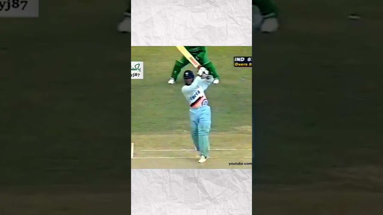 "Sachin Tendulkar SMASHES Young Pakistani Bowler for 4 Fours in 1 Over! Bangladesh 1998"
