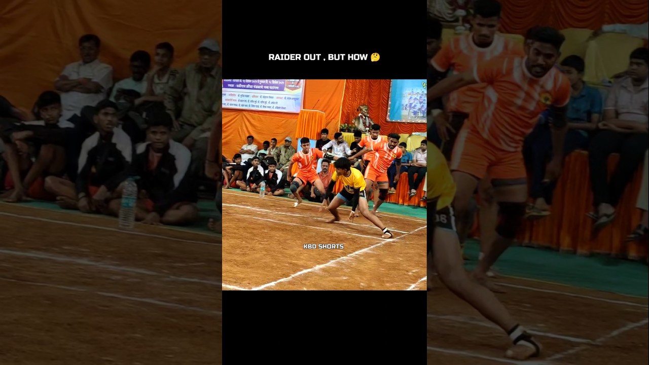 RAIDER OUT, BUT HOW 🤔 #shorts #kabaddi #kabbadi #kabadi