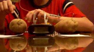 - TUTORIAL - EASY SCIENCE PROJECT - Power a clock with a potato! GUARANTEED A+ IF DONE RIGHT!