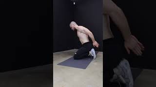 Learn Crazy 3-Clap Push Up in 30 seconds